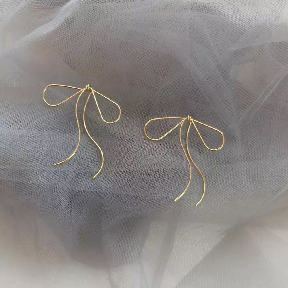 “Paris” Minimalist Thin Bow Dainty Knot Cute Birthday/Gift/Babyshower Earrings - Picture 12 of 12